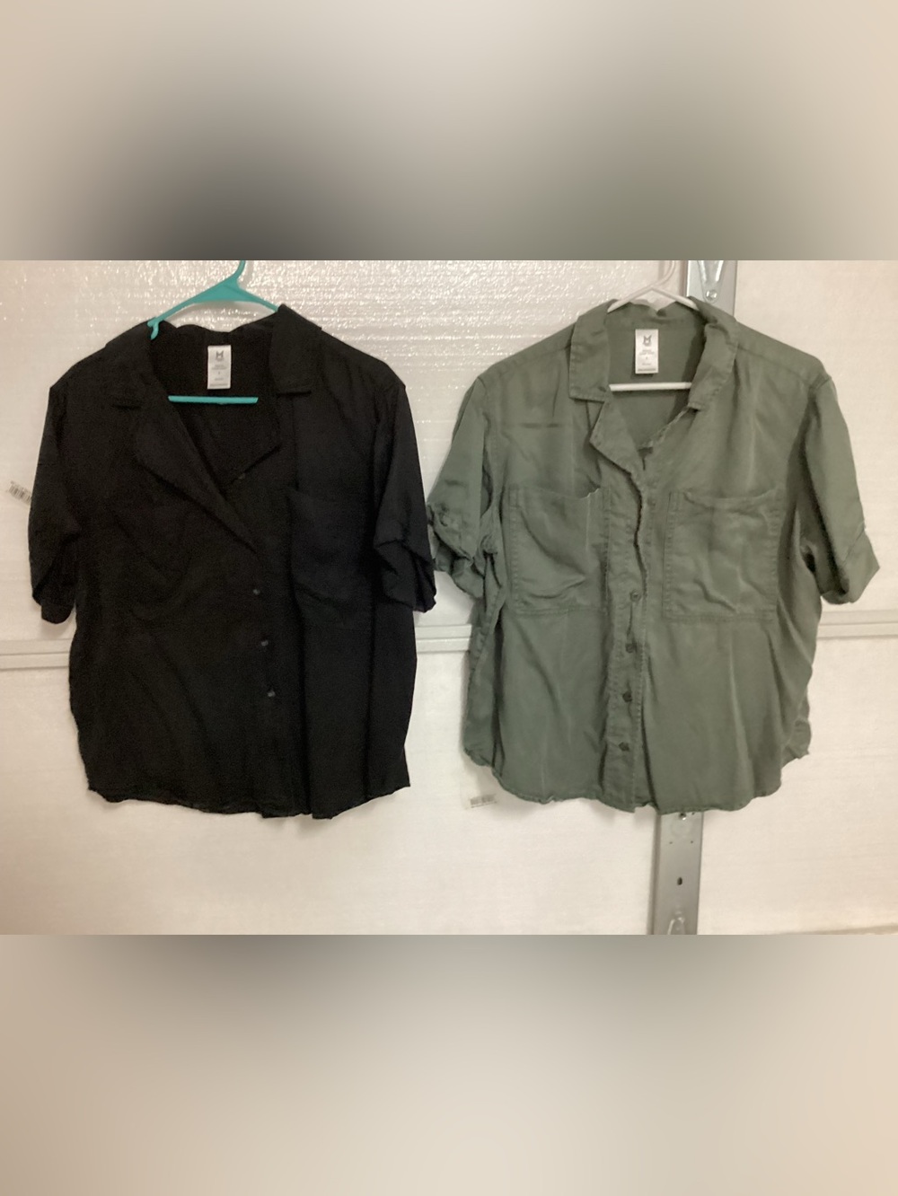 2 women’s blouses size large
